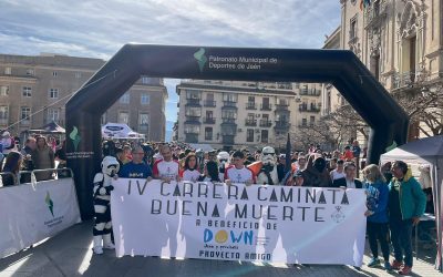 Más de mil personas participan en la IV Carrera Caminata Buena Muerte celebrada a beneficio de Down Jaén y Provincia
