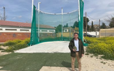 El Ayuntamiento acondiciona la instalación municipal de lanzamientos del Puente Tablas, lugar habitual de entrenamientos de especialistas de Jaén como Alberto González