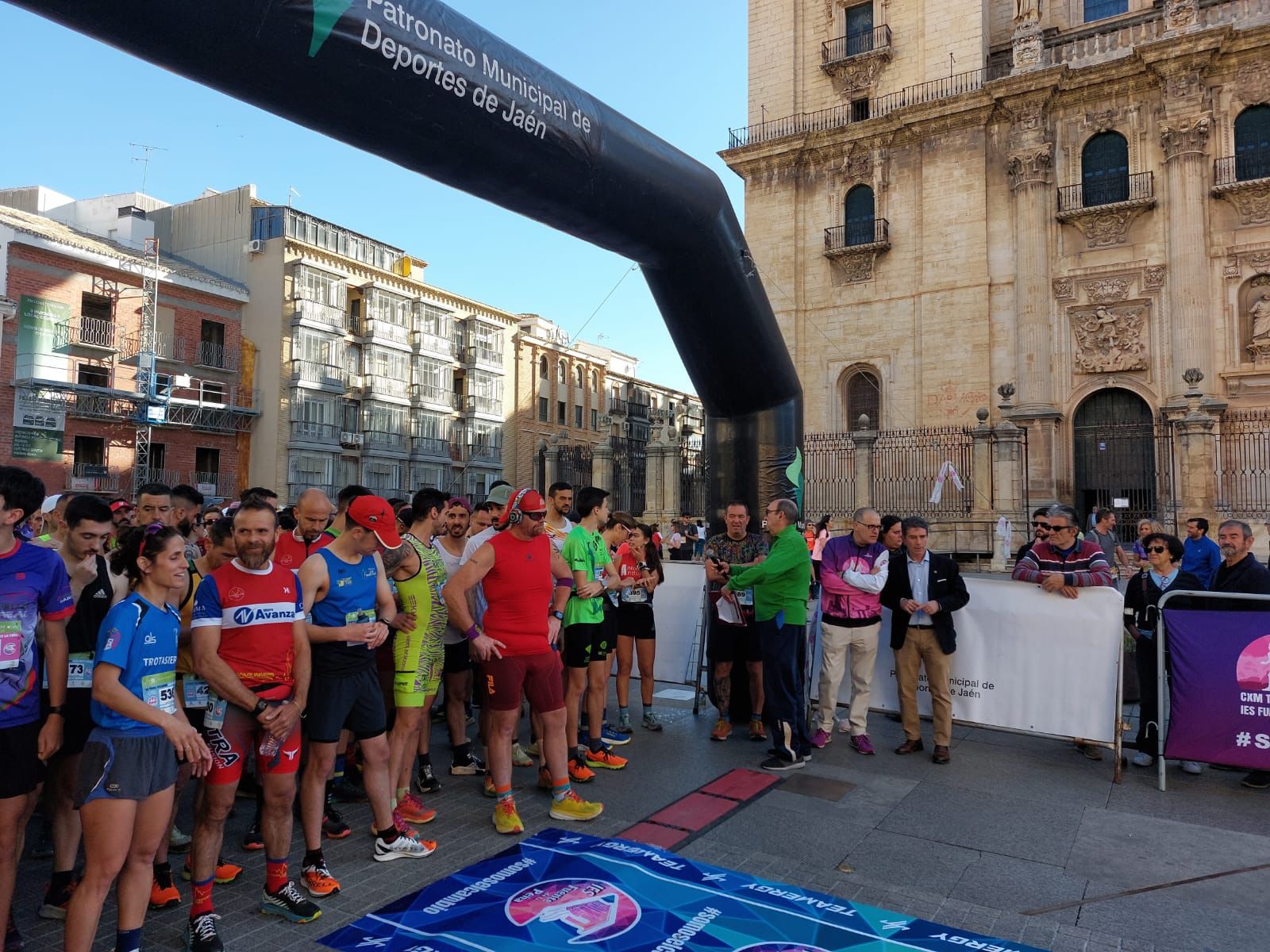 Más de 800 corredores y corredoras se dan cita en el VI CxM Trail Solidario Fuente de la Peña celebrado a beneficio de la Federación Jaén Inclusiva