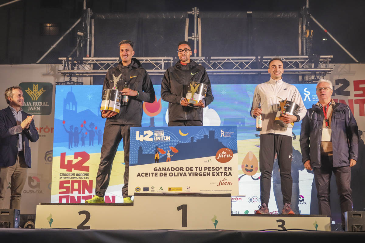 Fotografía de Archivo Podio San Antón 2025