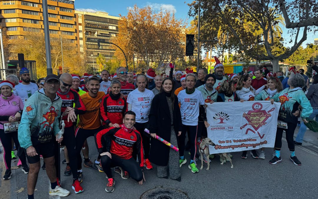 Más de 550 corredores y corredoras despiden el año practicando su deporte favorito gracias a la XXVIII Subida al Castillo con carácter solidaria organizada por el Club Atletismo Quiebrajano