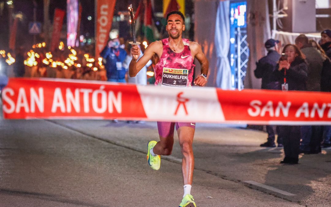 Oukhelfen y Alemeshete deslumbran en la San Antón y se proclaman ganadores de la prueba élite en una noche mágica para el atletismo con cuatro carreras y más de 13.500 corredores y corredoras