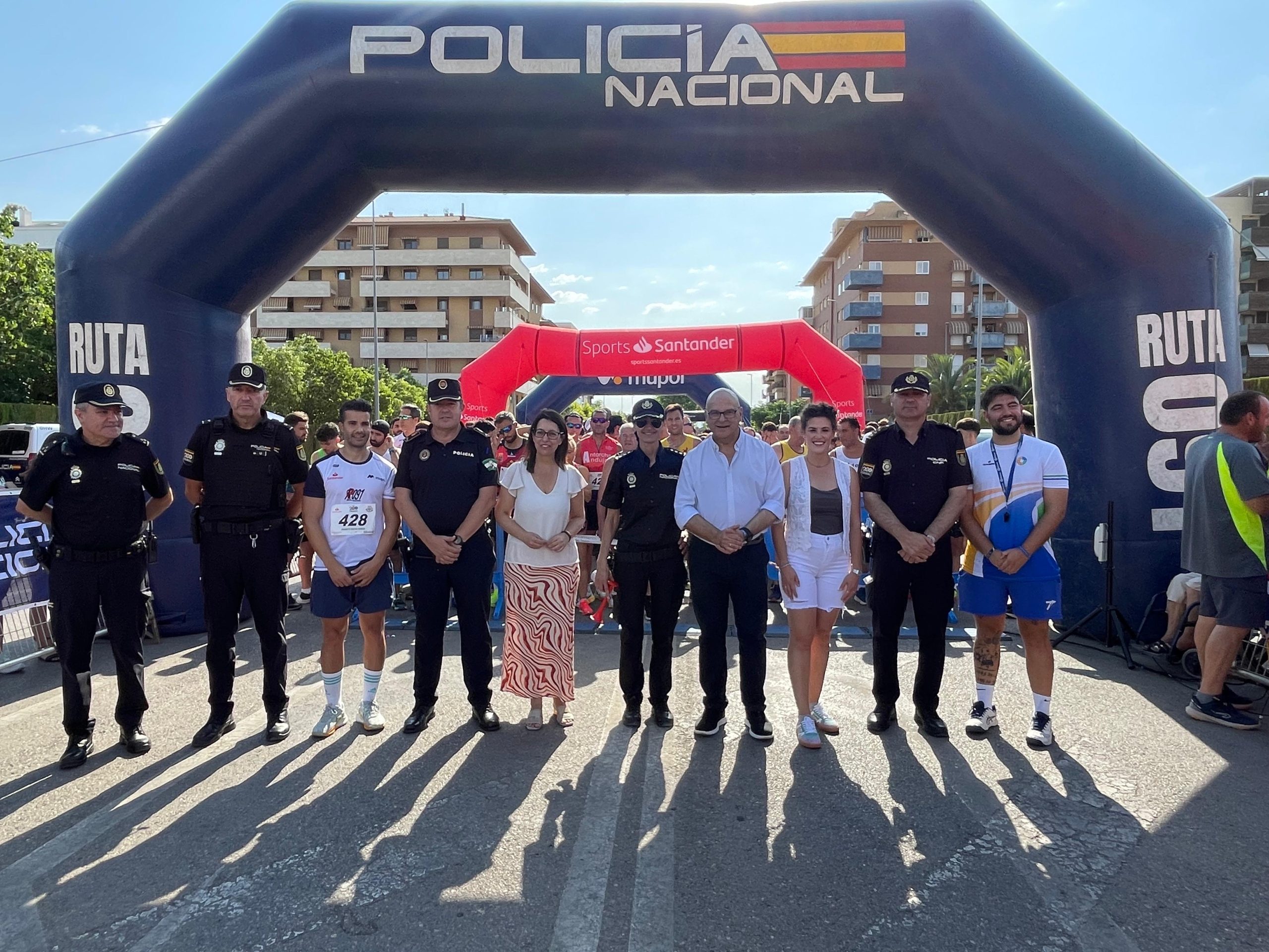 Triunfos de Sergio López y de María Moyano en la V Carrera Solidaria Ruta 091, que ha contado con más de 700 participantes que han desafiado a las altas temperaturas por una buena causa