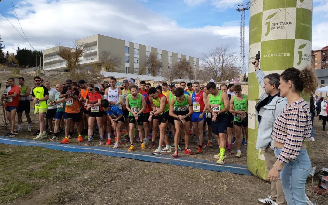Cynthia Ramírez, que además se adjudica el Circuito Provincial, y Andrés Estepa ganan el XXVIII Cross Popular “Ciudad de Jaén”, que ha reunido a más de 400 deportistas